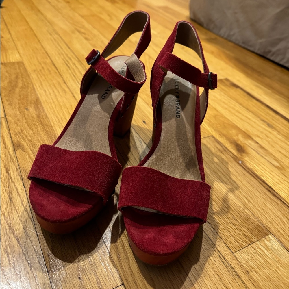 Lucky Brand red suede shoes